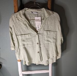 NWT Zara mint green camp shirt linen Small